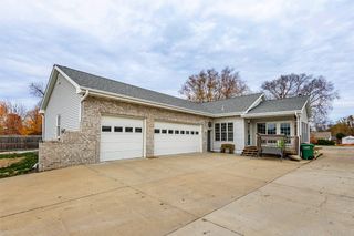6404 NW 56th Street, Johnston, IA 50131