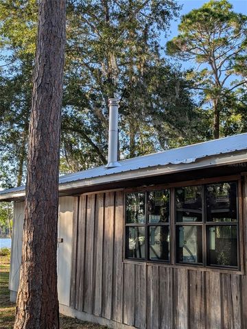 161 RILEY LAKE DRIVE, Hawthorne, FL 32640