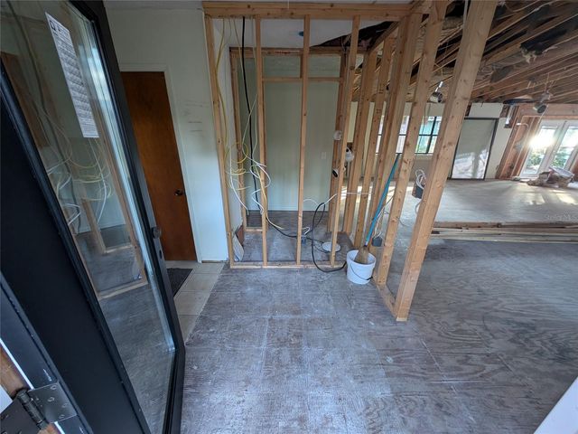 161 RILEY LAKE DRIVE, Hawthorne, FL 32640