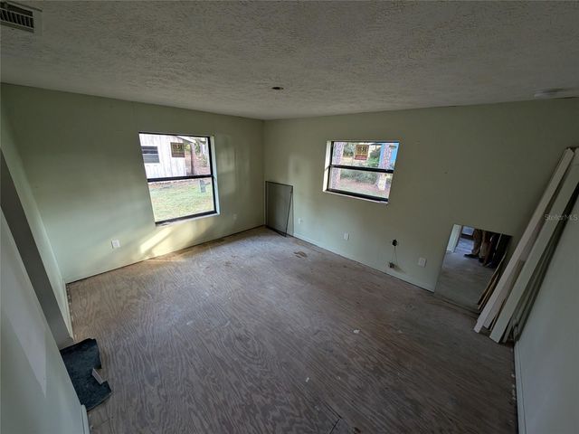 161 RILEY LAKE DRIVE, Hawthorne, FL 32640