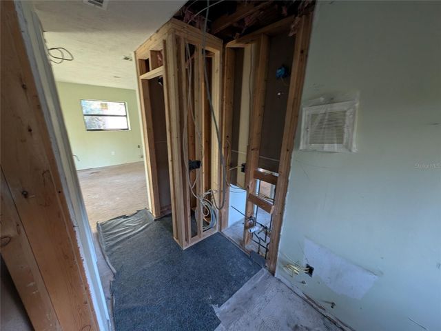 161 RILEY LAKE DRIVE, Hawthorne, FL 32640