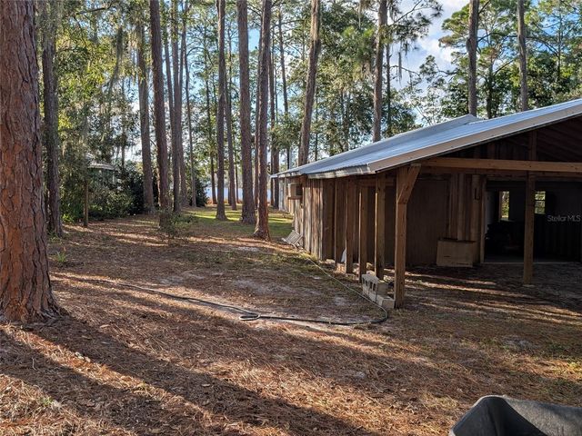 161 RILEY LAKE DRIVE, Hawthorne, FL 32640