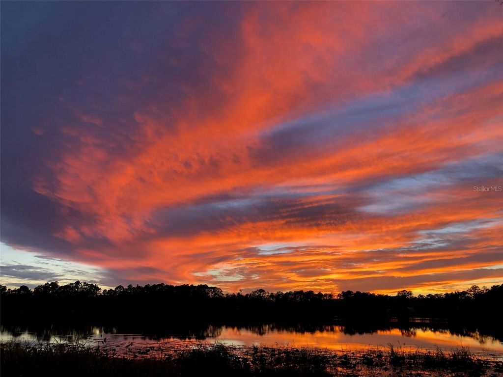 161 RILEY LAKE DRIVE, Hawthorne, FL 32640