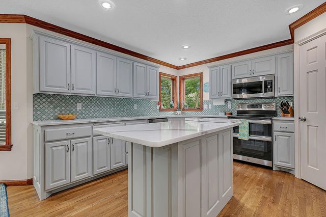 2018 25th Street S, Saint Cloud, MN 56301