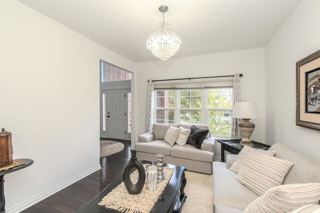 1360 Fairlane Drive, Ann Arbor, MI 48104
