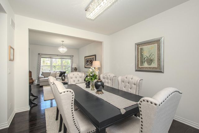 1360 Fairlane Drive, Ann Arbor, MI 48104