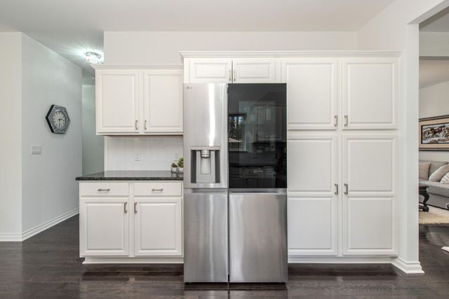1360 Fairlane Drive, Ann Arbor, MI 48104