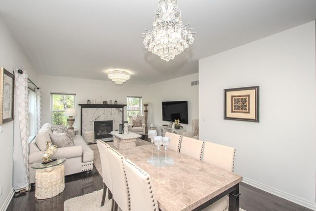1360 Fairlane Drive, Ann Arbor, MI 48104