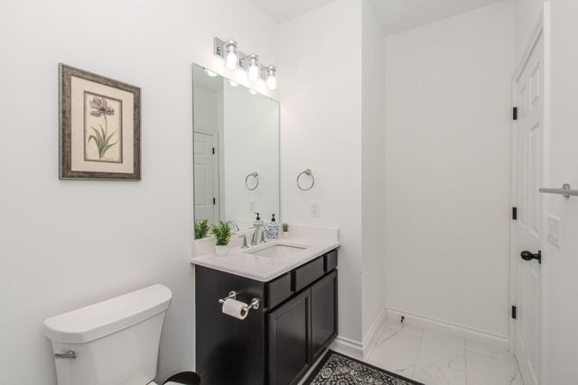 1360 Fairlane Drive, Ann Arbor, MI 48104