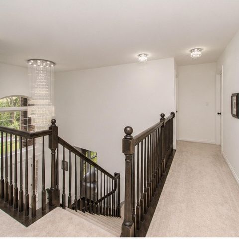 1360 Fairlane Drive, Ann Arbor, MI 48104