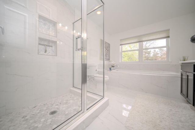 1360 Fairlane Drive, Ann Arbor, MI 48104
