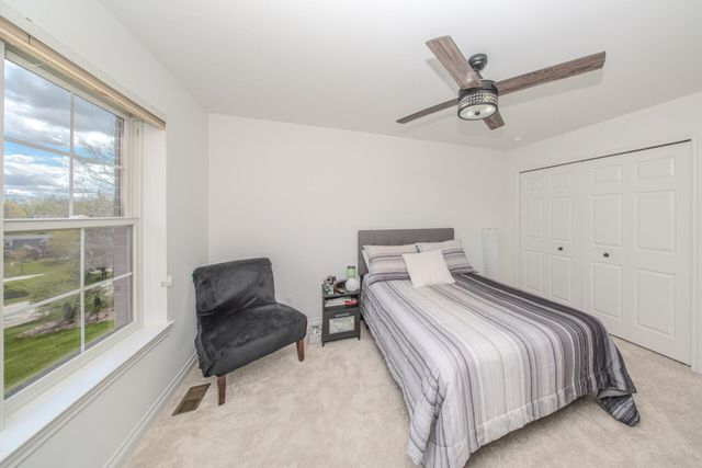 1360 Fairlane Drive, Ann Arbor, MI 48104