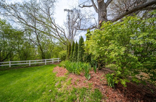 1360 Fairlane Drive, Ann Arbor, MI 48104