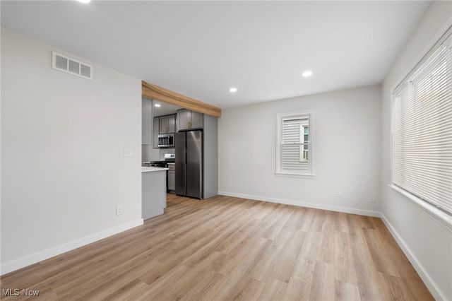 13410 Wainfleet Avenue, Cleveland, OH 44135