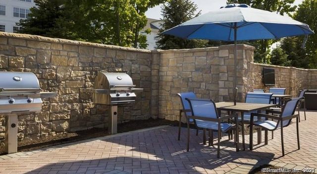 112a Southfield Avenue 319, Stamford, CT 06902