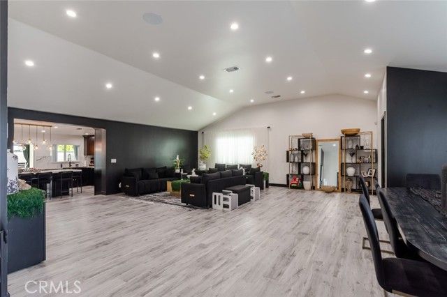 12608 Califa Street, Valley Village, CA 91607