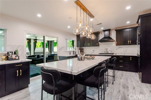 12608 Califa Street, Valley Village, CA 91607