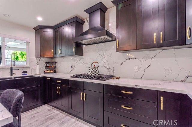 12608 Califa Street, Valley Village, CA 91607