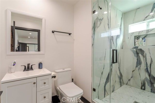 12608 Califa Street, Valley Village, CA 91607