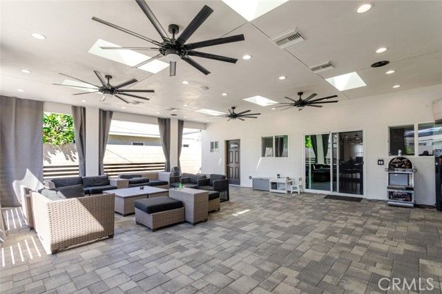 12608 Califa Street, Valley Village, CA 91607