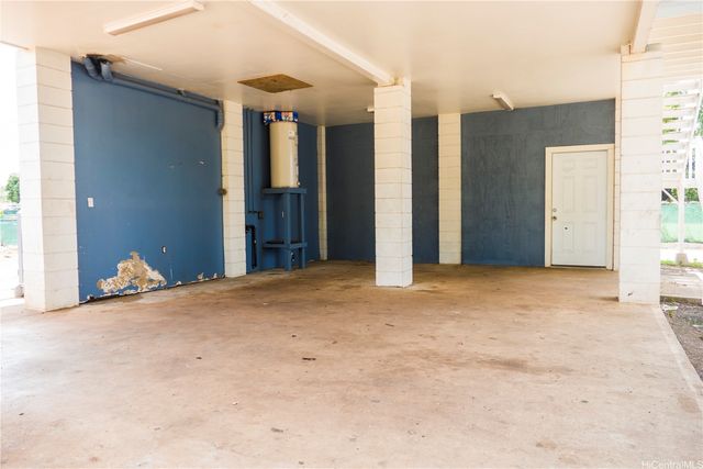 94-027 Nawaakoa Place 1, Waipahu, HI 96797