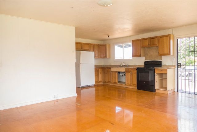 94-027 Nawaakoa Place 1, Waipahu, HI 96797