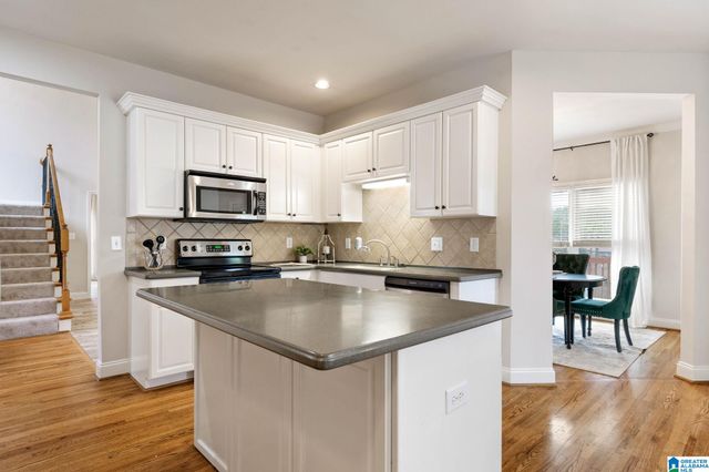 5860 WATERSTONE POINT, Hoover, AL 35244