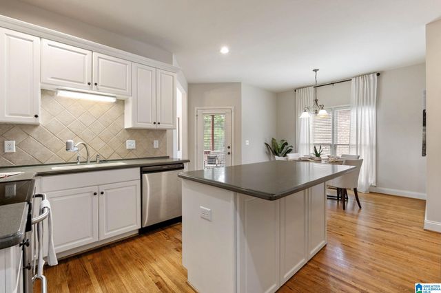 5860 WATERSTONE POINT, Hoover, AL 35244