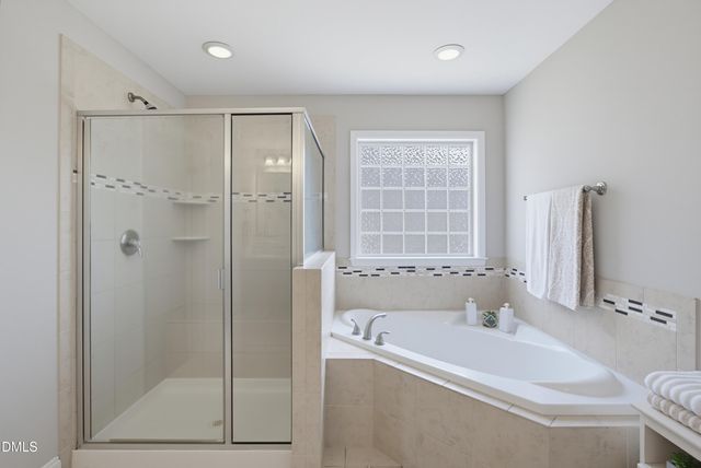 6209 Hirondelle Court, Holly Springs, NC 27540