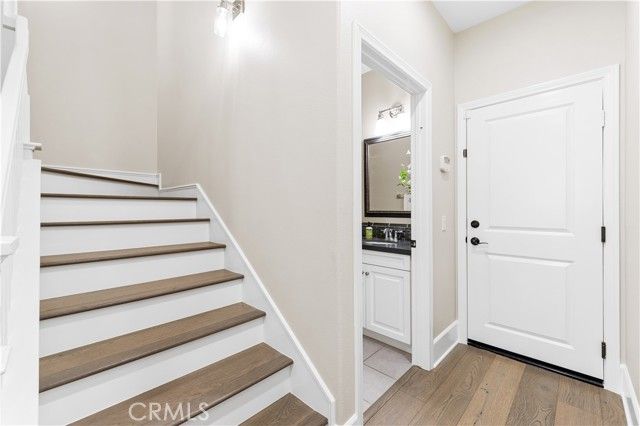 129 Pathway, Irvine, CA 92618