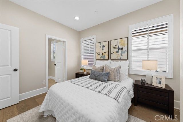 129 Pathway, Irvine, CA 92618