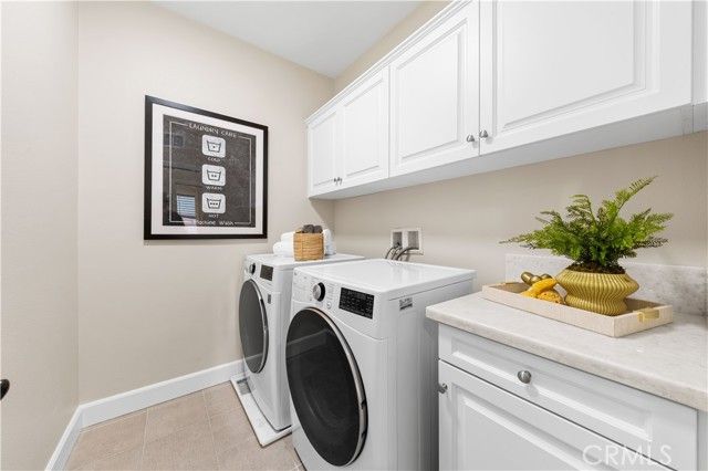 129 Pathway, Irvine, CA 92618