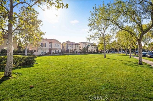 129 Pathway, Irvine, CA 92618