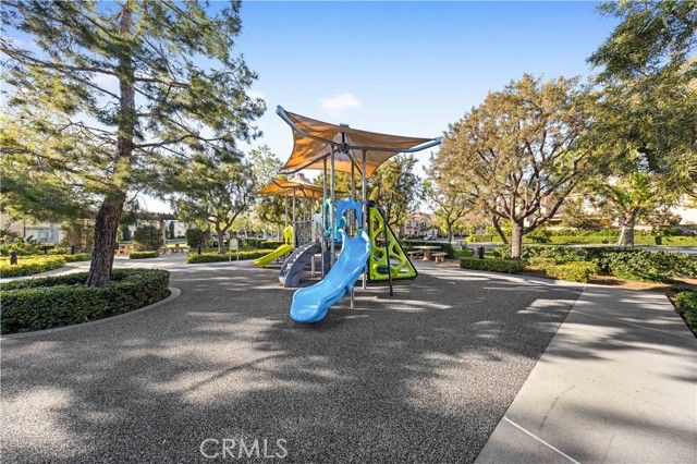 129 Pathway, Irvine, CA 92618
