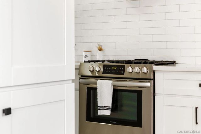 2154 Union St, San Diego, CA 92101