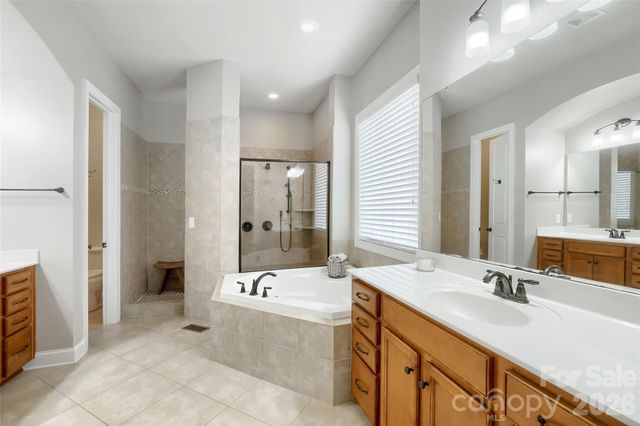 9604 Ashley Green Court NW, Concord, NC 28027
