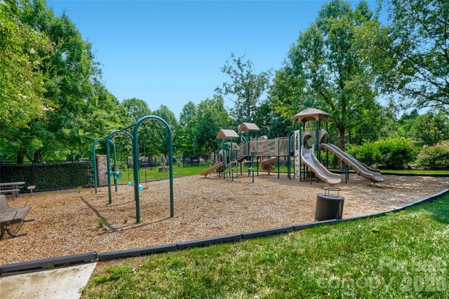 9604 Ashley Green Court NW, Concord, NC 28027