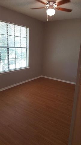 507 Algerita DR B, Georgetown, TX 78628