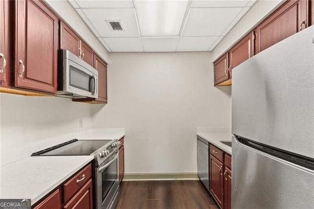 3481 Lakeside Drive NE 1201, Atlanta, GA 30326