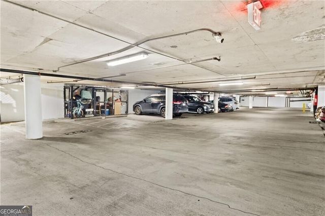 3481 Lakeside Drive NE 1201, Atlanta, GA 30326