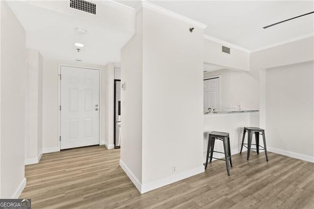 3481 Lakeside Drive NE 1201, Atlanta, GA 30326