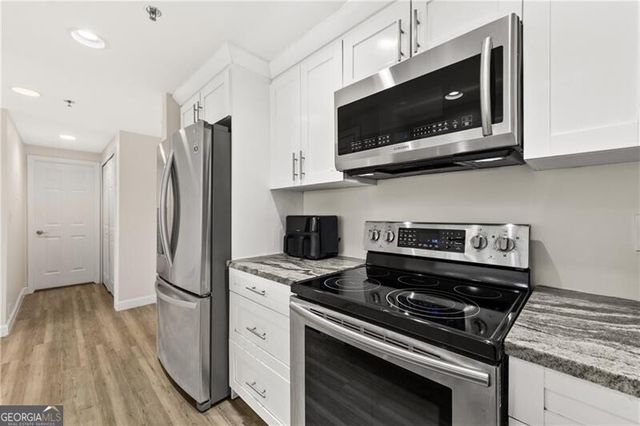 3481 Lakeside Drive NE 1201, Atlanta, GA 30326