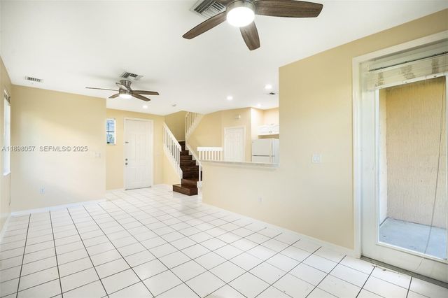 6051 SW 19th Place, North Lauderdale, FL 33068
