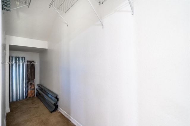 6051 SW 19th Place, North Lauderdale, FL 33068