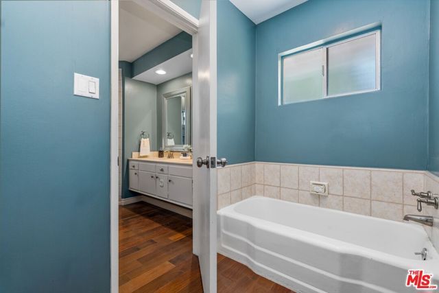 3592 Alana Drive, Sherman Oaks, CA 91403