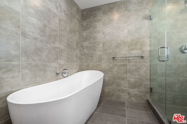 3592 Alana Drive, Sherman Oaks, CA 91403