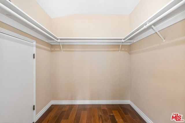 3592 Alana Drive, Sherman Oaks, CA 91403