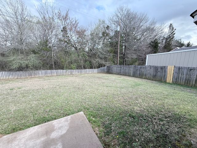 155 49th Street SE, Paris, TX 75462