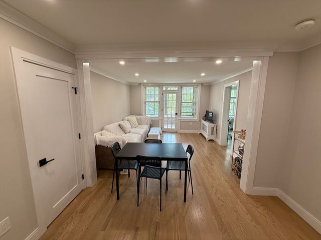 2031 Commonwealth 10, Boston, MA 02135