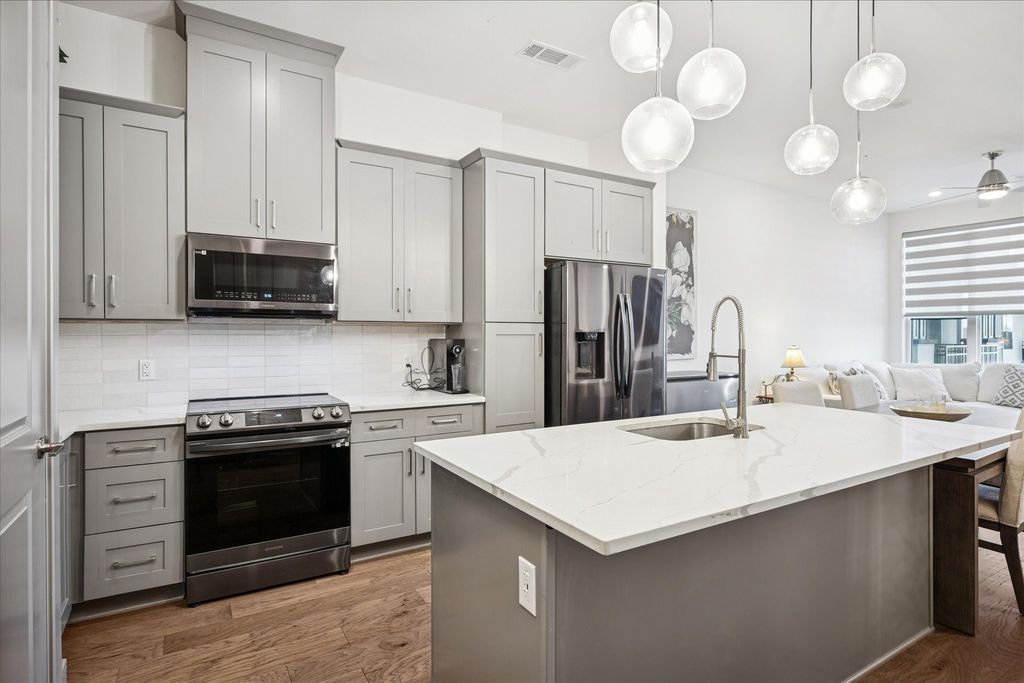 2700 Old Denton Road 3346, Carrollton, TX 75007 — photo 4